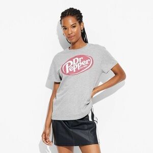 Women's Dr Pepper Short Sleeve Graphic T-Shirt - Heather Gray SZ L